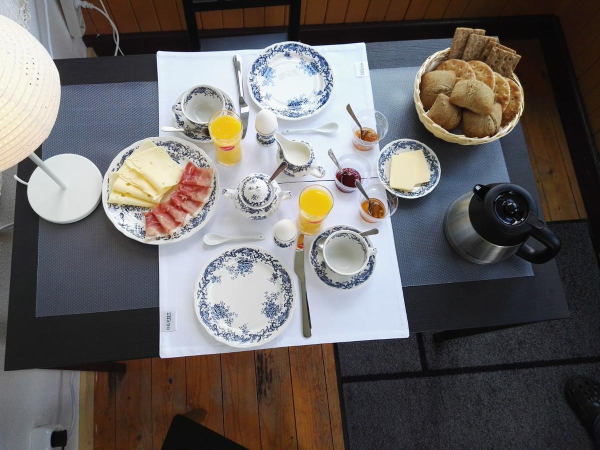 Myb&B & Guesthouse Lonneberga-Silverdalen Экстерьер фото